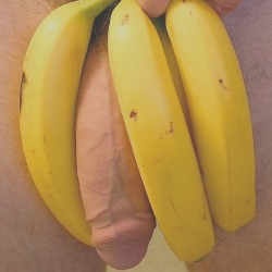 gearessentials:  Hot Bananas!