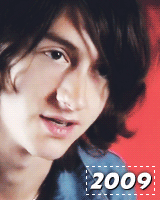 buckin-love:  Alex Turner through the years 