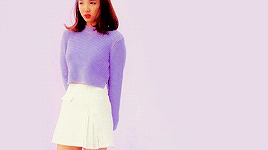 femaleidols:  tt jacket behind 