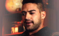 fypanahemataylor:  The Brokenwood Mysteries | Facial expressions 
