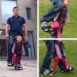 psychmajorpizzamaker:  fight-0ff-yourdem0ns:  optimus-primette:  stunningpicture:  He designed this special shoes, shared between him and his paralyzed daughter just to make her feel the sensation of walking.  WEEP DAFEELS PENETRATE ME  Oh my goodness