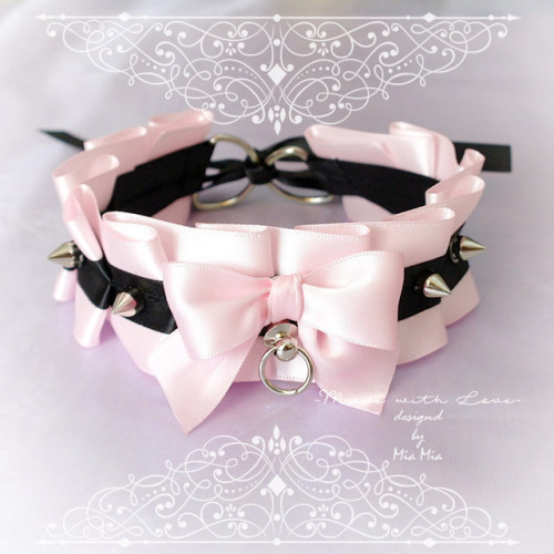 pastel goth collar