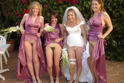 scopolo:  paul-1870:  Classic 😋🤤👅🖕🥯🍩💦💦💦💦   By tradition, the Maid of Honor ( the shorter gal with the bush) eats the bride’s cunt after the ceremony.