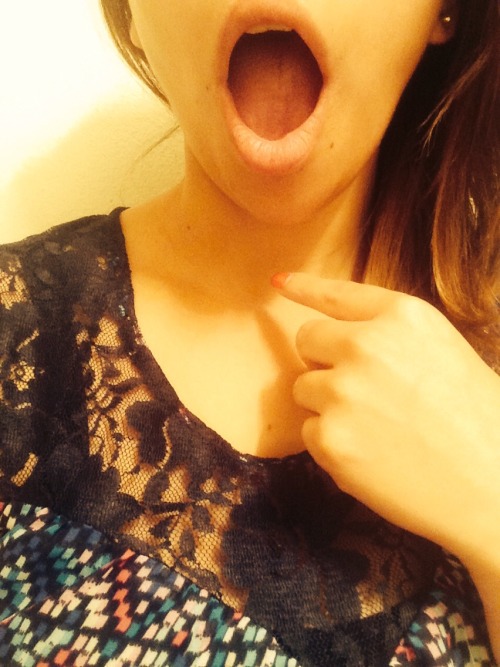 sweetparadise26:  sweetparadise26:  👅👄💋  #reblog #selfie