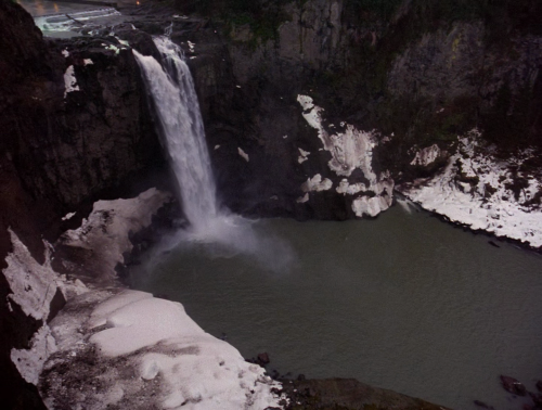 365filmsbyauroranocte:Twin Peaks: Pilot (David Lynch, 1990)