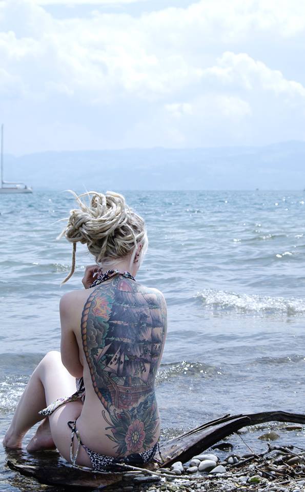 miss-watson-world:  Cane Suicide