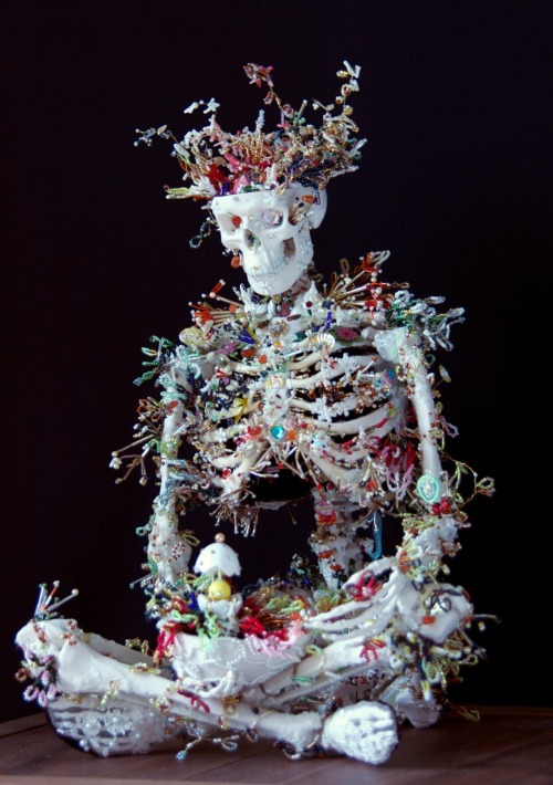 fer1972:  The Amazing Sculptures and Illustrations of Haruko Maeda