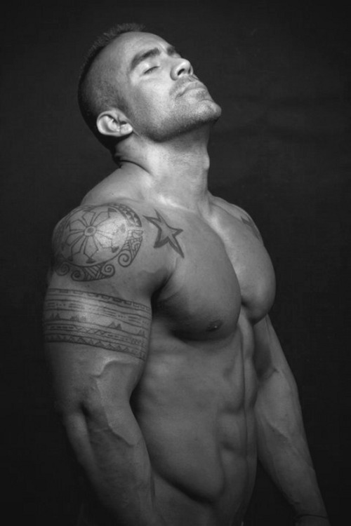 mydaddymen:  Cruz Brando 