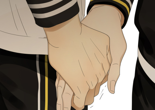 alliandoalice:  holding hands / 19 Days 