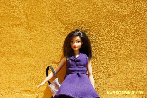 Custom Curvy Barbie fashionista doll #OOAK for Nora Ferreirós aka noradriana. Mini-Nora is rocking a