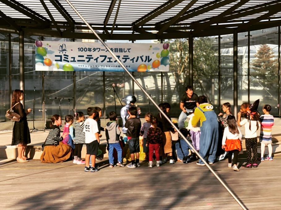 ケッタマン 交通安全啓蒙ドロイド リーボックフィットネスバトルレース 千葉県 東京ドイツ村で開催された Reebok