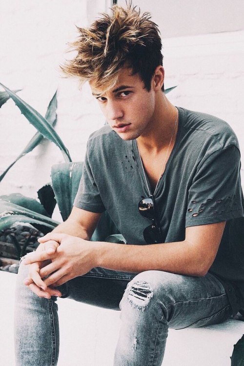 ★ ·.·´¯`·.·★ [ Cameron Dallas ] ★·.·´¯`·.·★