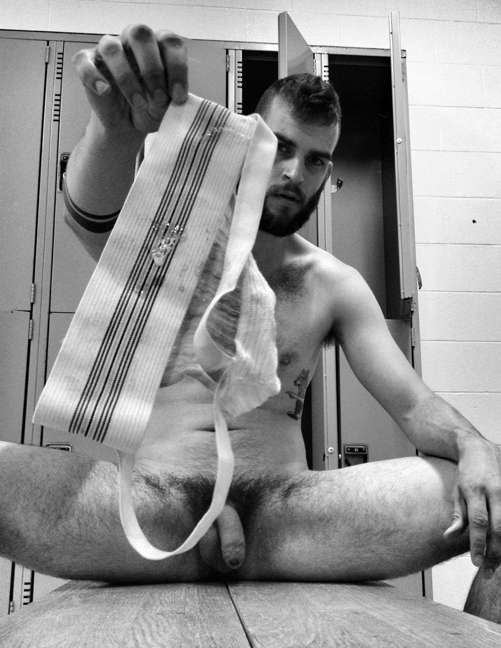 kvaldaaa:  abeardedboy 
