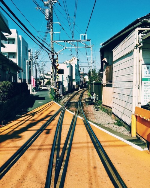 Enoden tracks in Fujisawa, Kanagawa Prefecture (at 江ノ島)