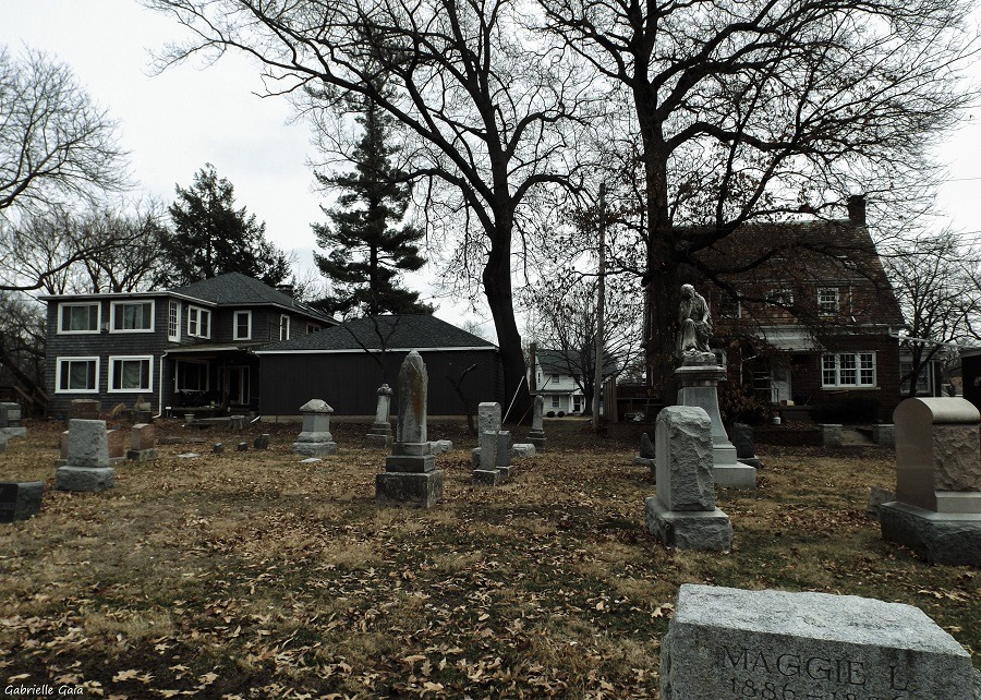 daughterofchaos:  St. Joseph’s Cemetery in West Peoria, Illinois February 5, 2016