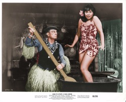 Buster Keaton And Bobbi Shaw / How To Stuff A Wild Bikini (1965)