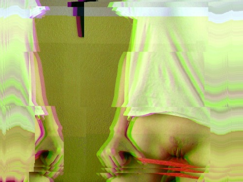 glitchsexy: “Such a Doll” @lild0ll