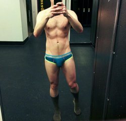 underwearguy:  Gym selfie