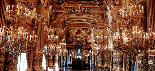 leroichevalier:→ History week meme → day 4: one building/location/architecture : Opé