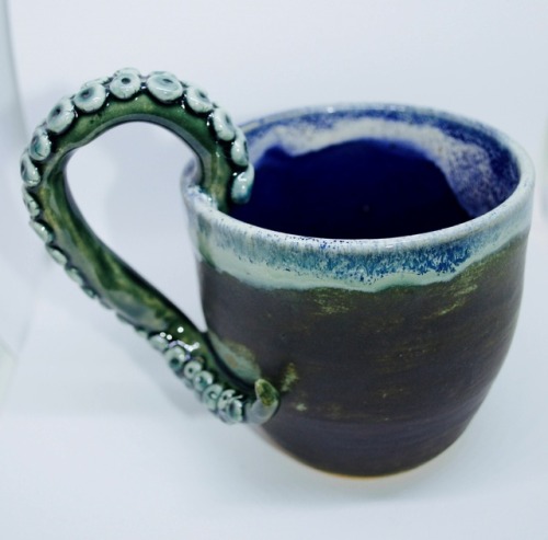 sosuperawesome: Octopus Handle Mugs, by Studio 207 on Etsy See our ‘mugs’ tag