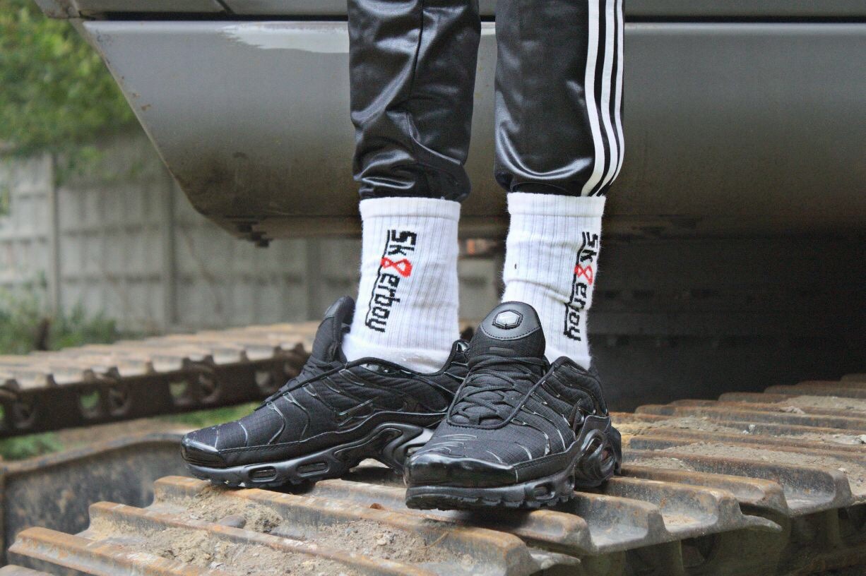 sk8erboy-eu:  #smelly #sox #sk8er #sk8erboy #sk8terboy #sneaxn #sneaker #nuroriginalistlegal