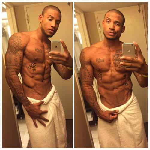 gr8kingofhearts:  😍😍
