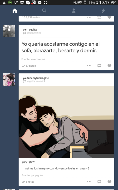 youtubemyfuckinglife:  w-de-wigetta:  domiuniverse:  lonely-black-rose:  Coincidencia(?  Aww❤❤  Conspiraciones del universo OuO  EL UNIVERSO TIENE TODO PLANEADO!! *—–*  Uy yo salgo ahi (8