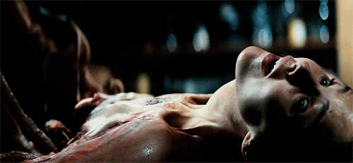 zombooyah2thesequel:THE THING (2011) dir. Matthijs van Heijningen