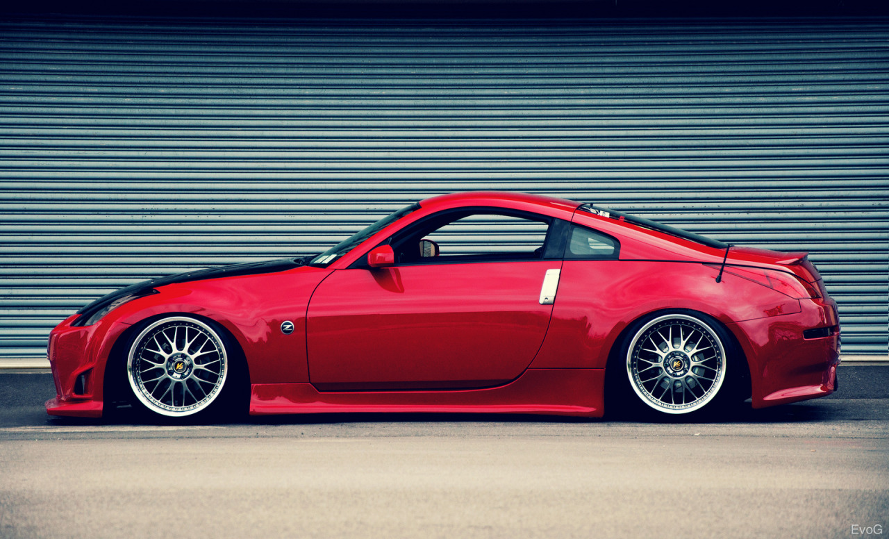 jdmlifestyle:  Sexy Z on VS-XX Photo By: Evano Gucciardo 