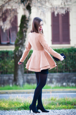 tightsobsession:  I love the twirl. Via Once