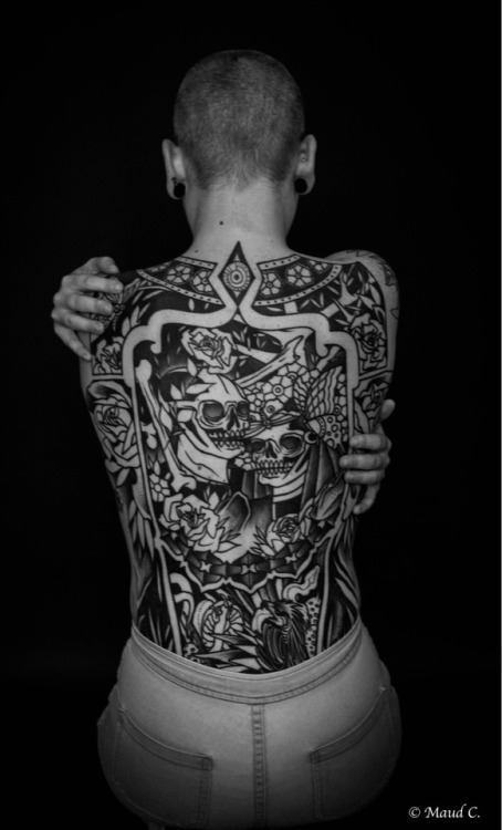 thecrocodile666:  Work I’ve been doing on Lea throughout the years. 4 years of work done in Mexico, Germany, France and the UK. Thanks for looking :)