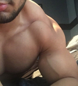 DIRTY FUCKING MUSCLE