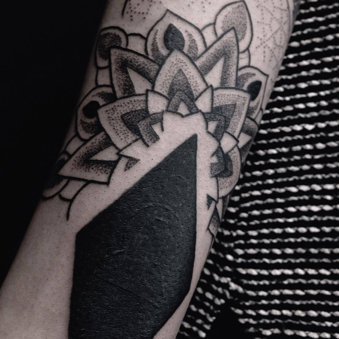 11 Simple Black Tattoo Coverup Ideas That Will Blow Your Mind  alexie