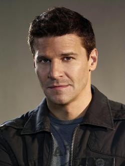 hombresdesnudo2:   David Boreanaz Naked!!!