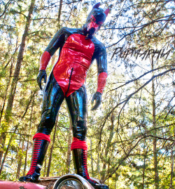 pupmaphia:  #rubberpup #pupplay #petplay #fetlife 