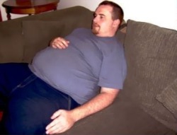 lardfill:biggerissimplybetter-deactivate:(200 - 550) A 350 lb weight gain! Obesity has done him well!Another 350lbs will do me good.    