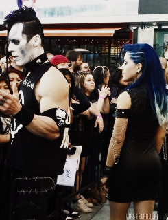 k-0-d-a-m-a:  Alissa White-Gluz and Doyle at Golden Gods Awards 2014. 