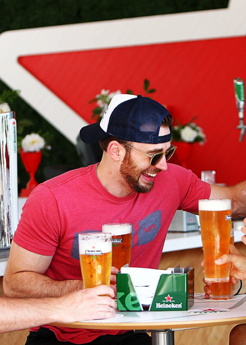 chrisevanslive: CHRIS EVANS at the Heineken House during the US Open, 2014.