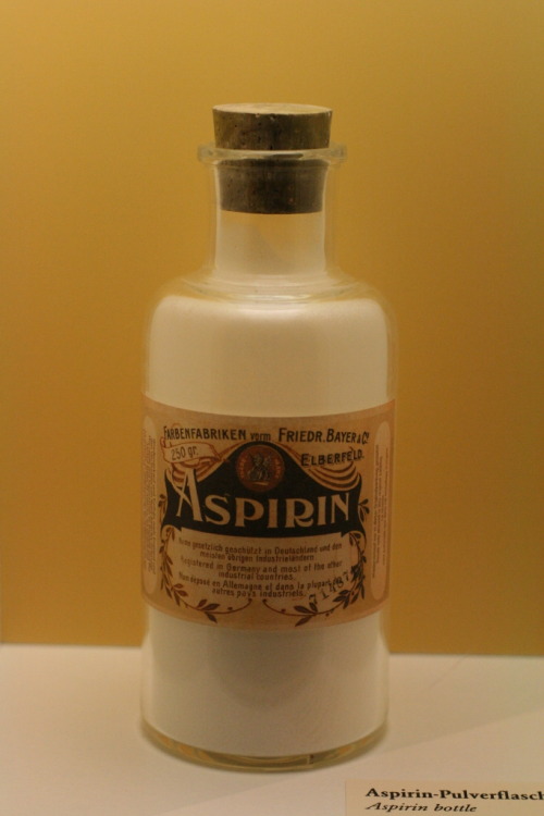 kidsneedscience: Aspirin: From Ancient Remedy to Commercial PatentOn March 6, 1899, German scientist