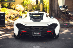 automotivated:   	McLaren P1 by Dylan King