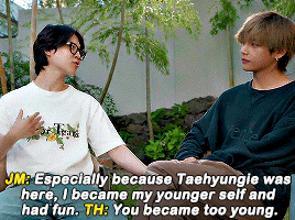 Vmin Doing Vmin Things On Jeju Island 🐻🐥