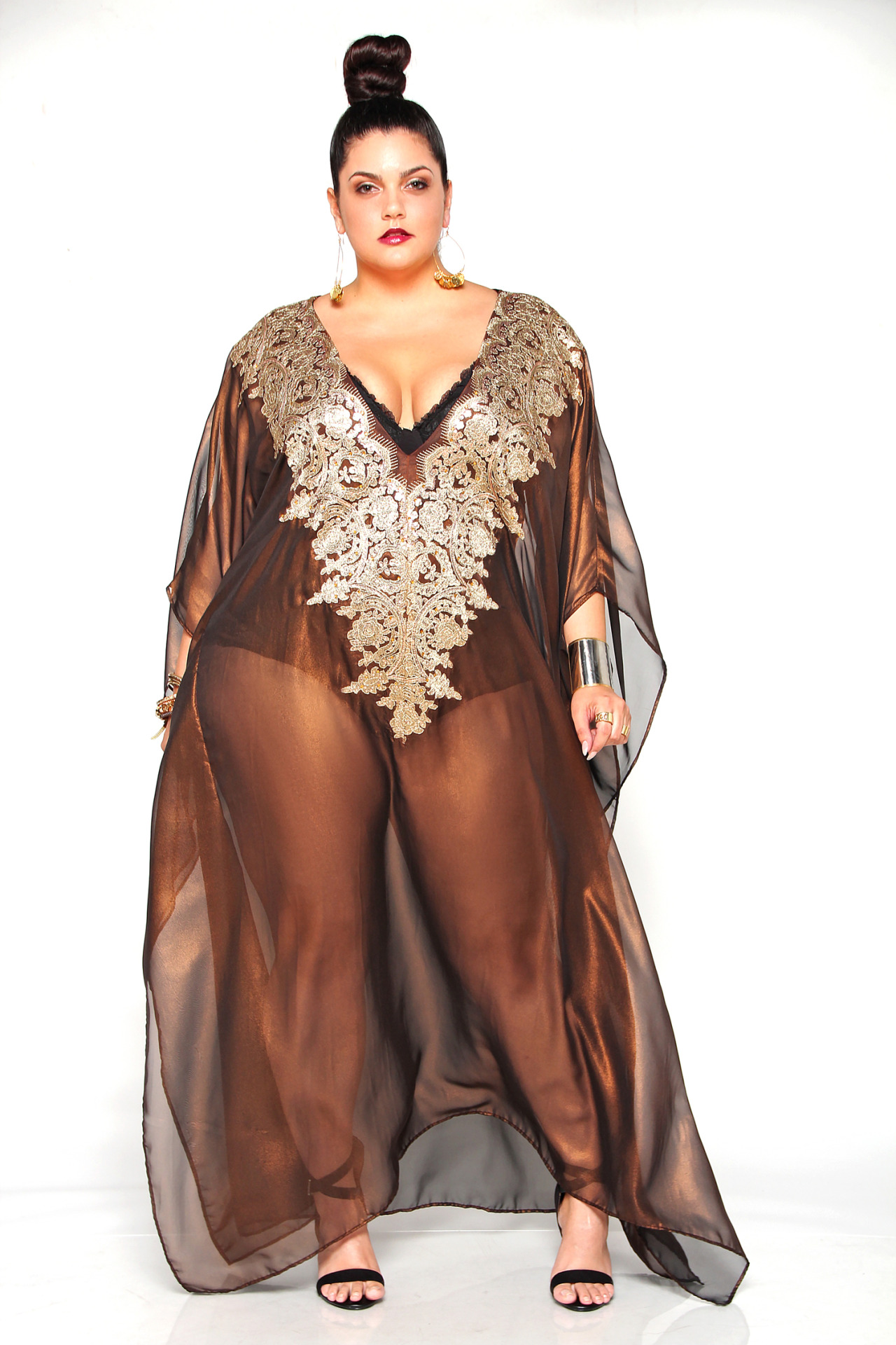 bigbeautifulblackgirls:  NEW POST ON THE BLOG : Midday Must Have Featuring JibriOnlineSee