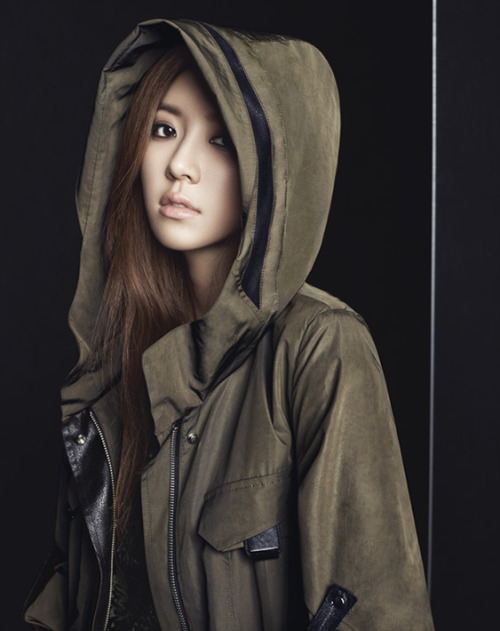 Park Han Byul - Blue Pepe Collection Pics