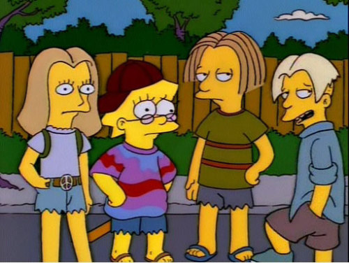 marauders4evr:  *Sniffs*They just don’t make them like this anymore!This is one of my favorite episodes of The Simpsons: Summer of 4 Ft. 2.The episode starts of with Lisa on the last day of school. She goes around and tries to get her yearbook signed
