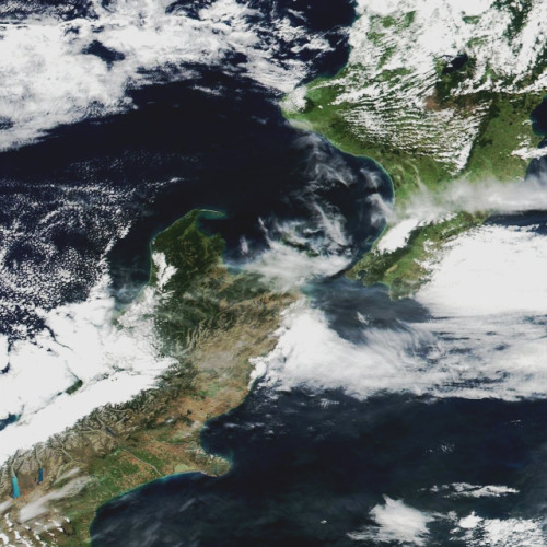 earth: today: photographed by suomi npp weather satellite.things recede. image credit: noaa. tr