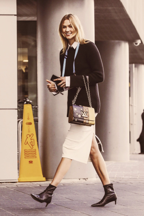 Karlie Kloss arrives at 2017 TED Conference in Vancouver.