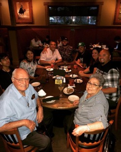 Dinner with family. #perezsavagery Thank you for coming out to spend a little time with an old man. I love ❤️ you for that.  (at Black Angus Steakhouse)