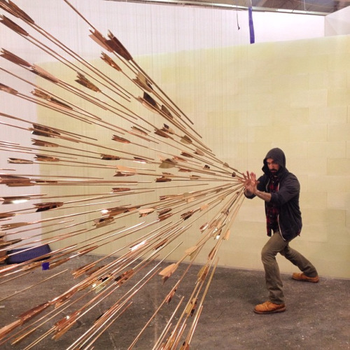 asylum-art:Copper Arrows Frozen Before ImpactLast January, the artist Glenn Kaino exhibited his work “A Shout Within a Storm” at the Honor Fraser Gallery  in Los Angeles. This mobile system is composed of over 100 copper  arrows pointing to an invisible