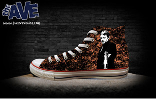 reddusfan:  http://www.theavevenice.com/store/exclusives-32/The-Boondock-Saints-12817.html http://www.theavevenice.com/store/jonny-etc/zombie-hunters-1338.html I Want these 