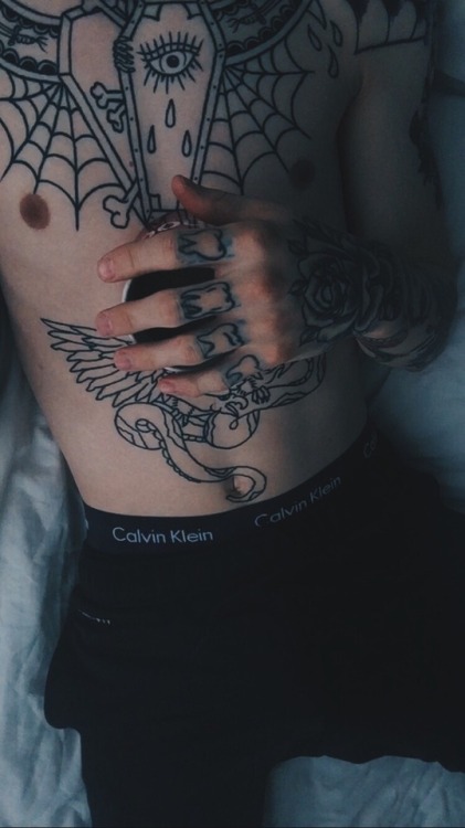 scottpilgrimvsthenoose: Tea and tattoos